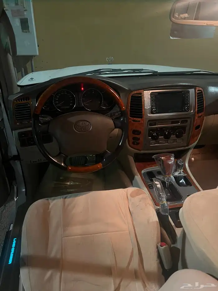 لاندكروزر 2007 جي اكس ار 8