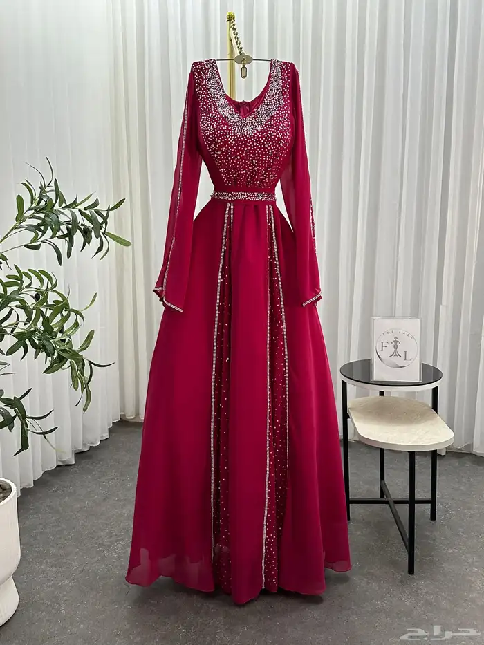 افخم فساتين الاعراس والمناسبات و سهرات 21