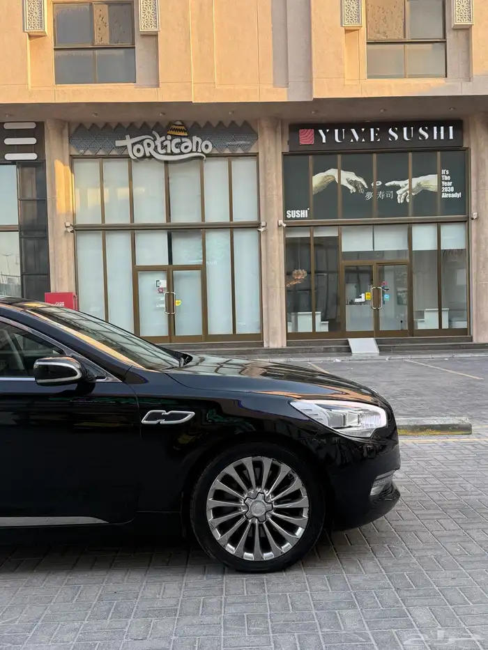 كيا كوريس 2016 فل كامل اعلى فئه 8 سلندر 9