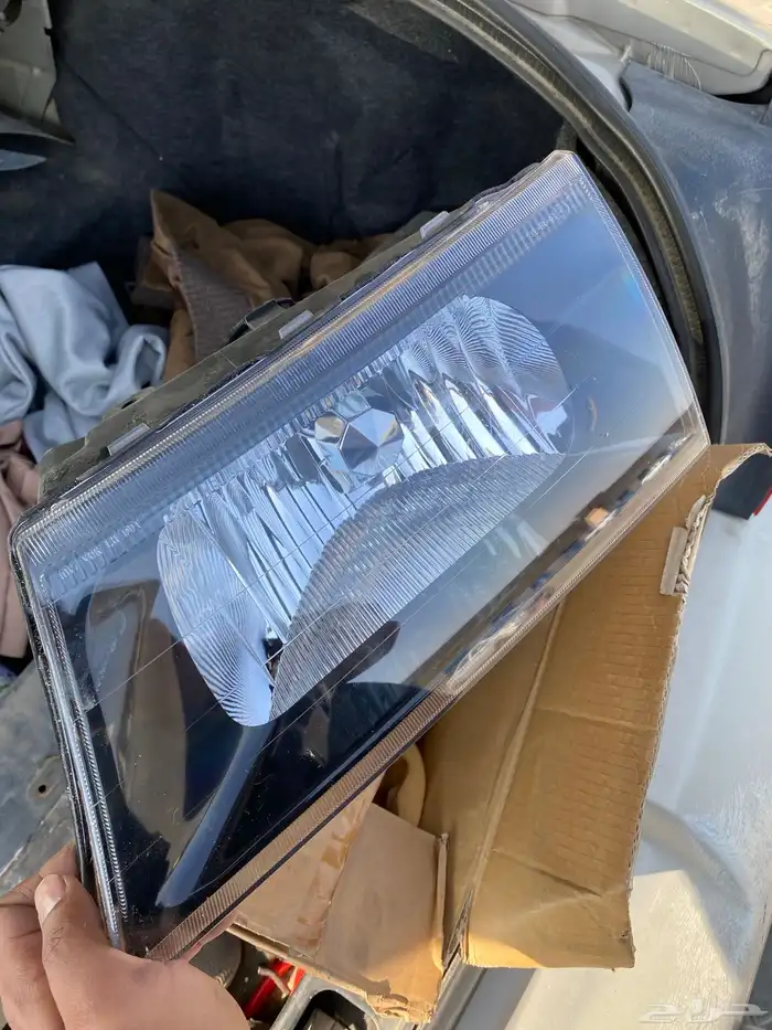 للبيع شمعه فورد مارودر 2