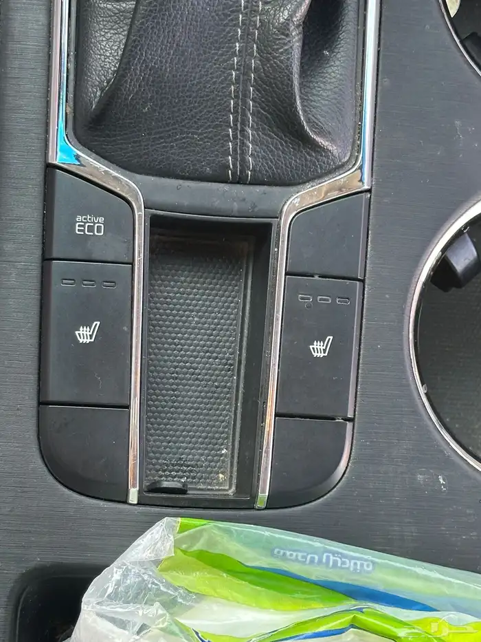 للبيع كيا كرنفال 2019   ديزل   11 راكب   نظيفة جدا 8