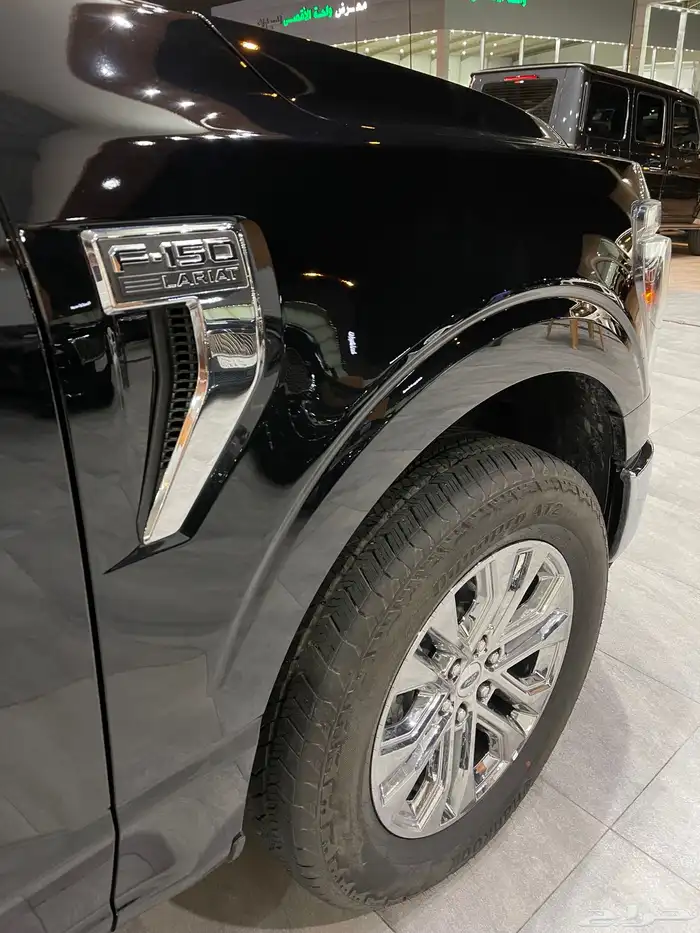 فورد f150  LARIAT جديد 2024 5