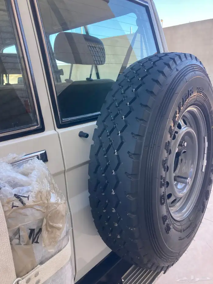 للبيع جيب ربع بريمي 14