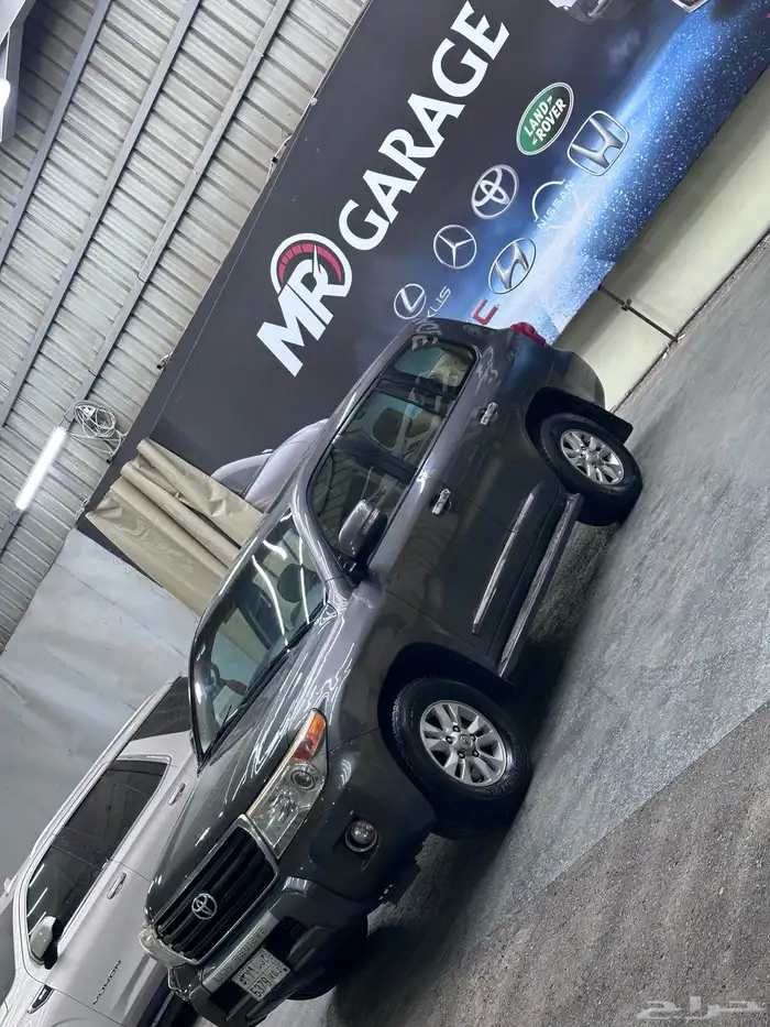 لاند كروزر 2014 (تم البيع خارج الموقع) 1