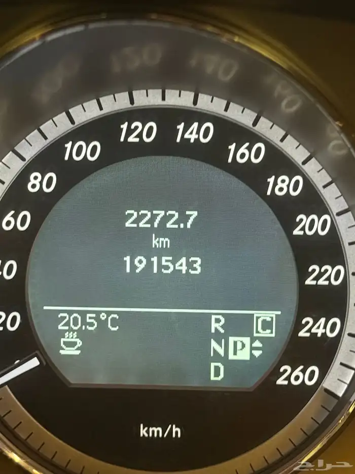 للبيع مرسيدسE300 موديل 2010 خليجي 25