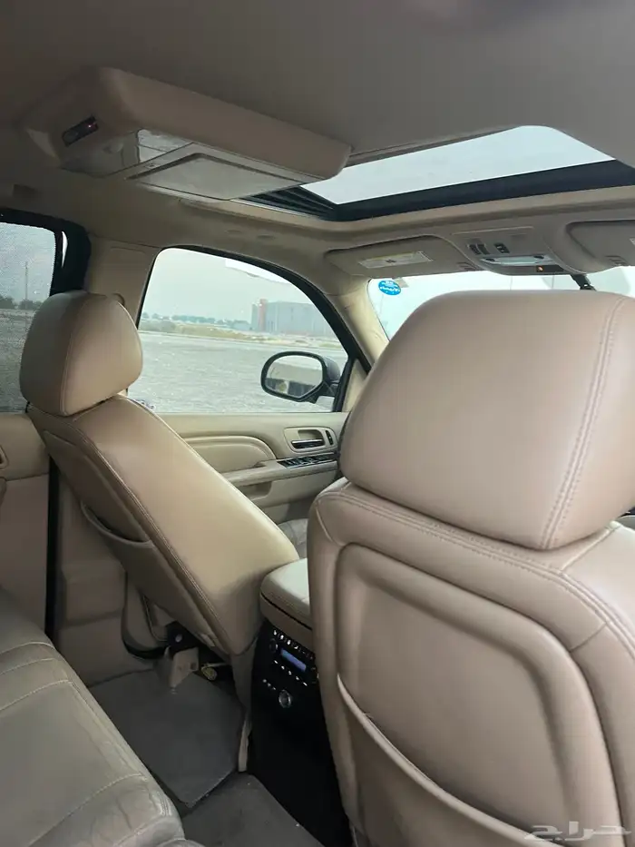 للبيع اسكاليد الجميح سعودي 2012 5