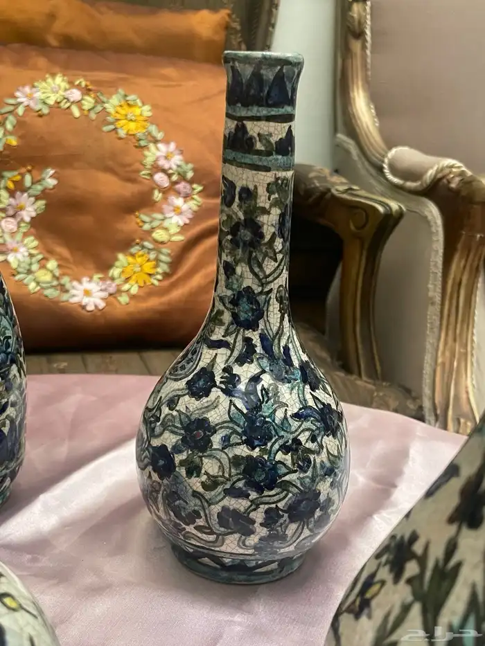 مزهريات خزفية إزنيقيةIznik ceramic vases 1