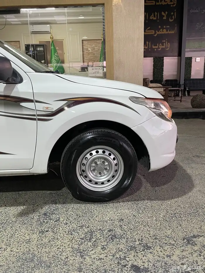 مستوبيشي فل 5