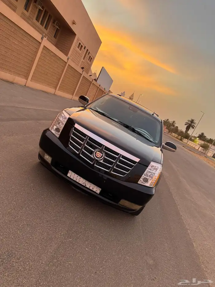 كاديلاك سكاليد 2008 7