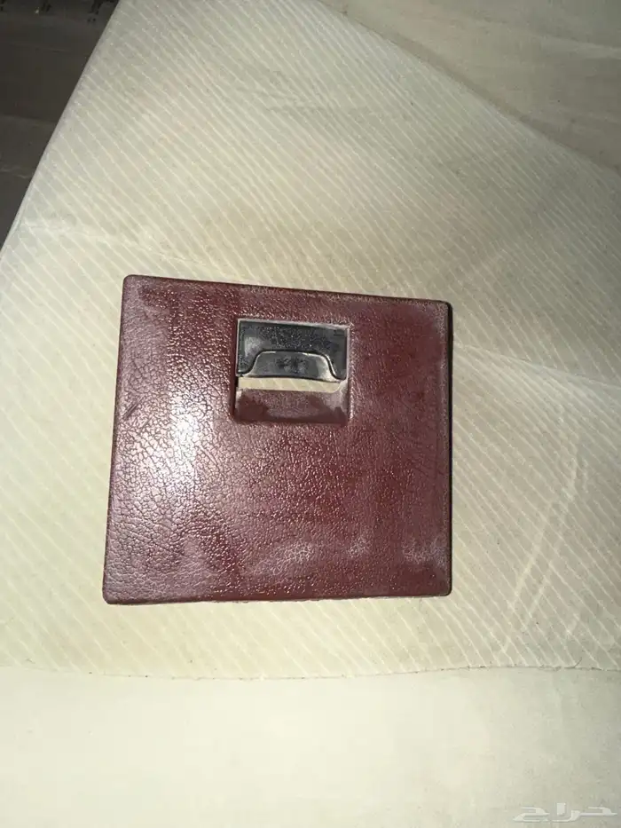 قطاع غيار ددسن 1992للبيع غطا فيوزات ددسن 1992 0