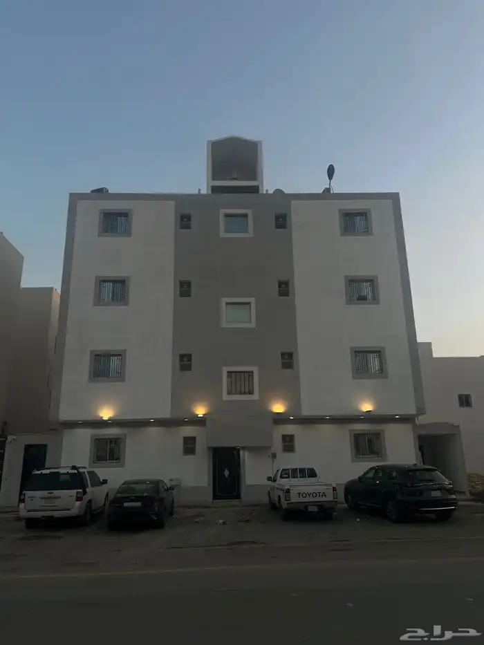 عماره تجاري سكني للبيع 0
