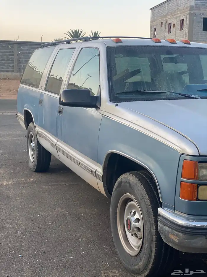 جمس 1994 للبيع للصامل 8000 خلال شهر الموتر فيه قير 4