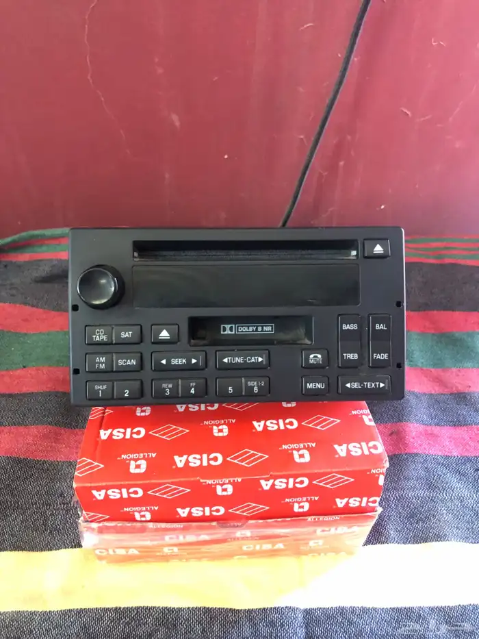 قطع غيار فورد ماركيز وكراون فكتوريا 4