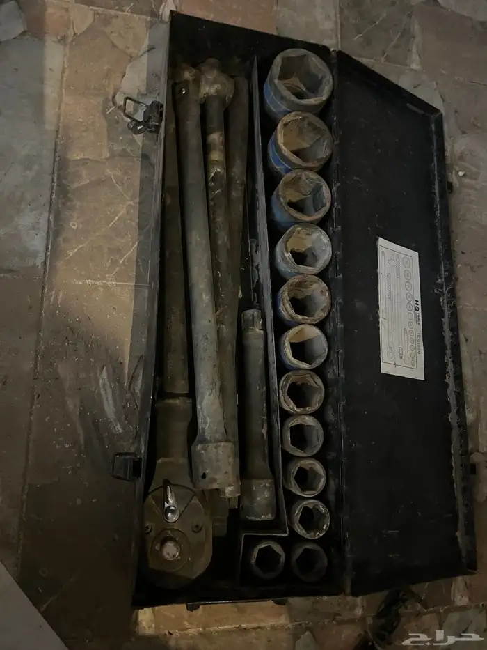 قطع غيار (كابرس -مرسيدس شبح- جيب ربع ) عدة شاحنات وجحوش . 6