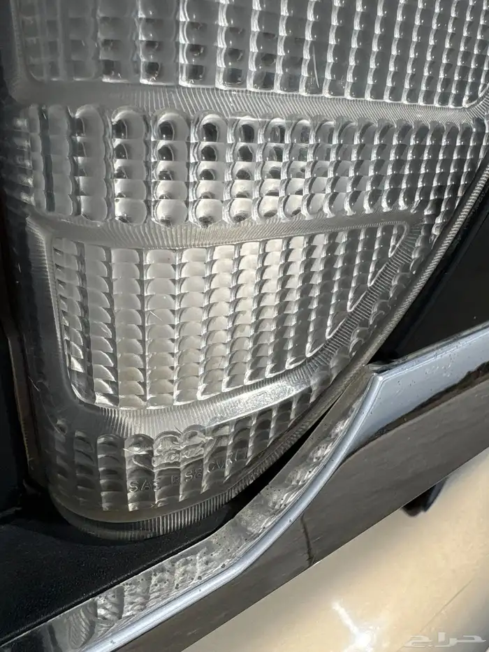 فورد فكتوريا 18