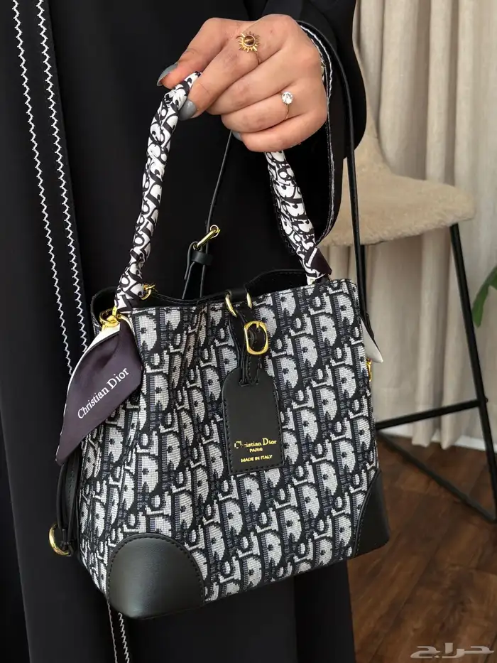 شنط ماركات 18