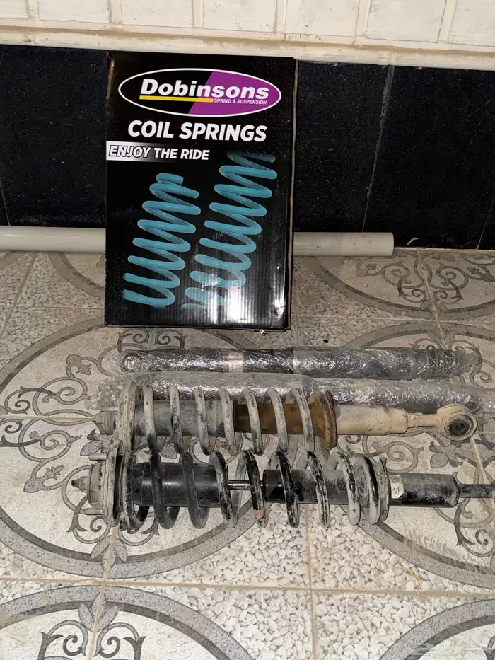 قطع لاندكروزر يايات مساعدات ديكورات مساعدات 0