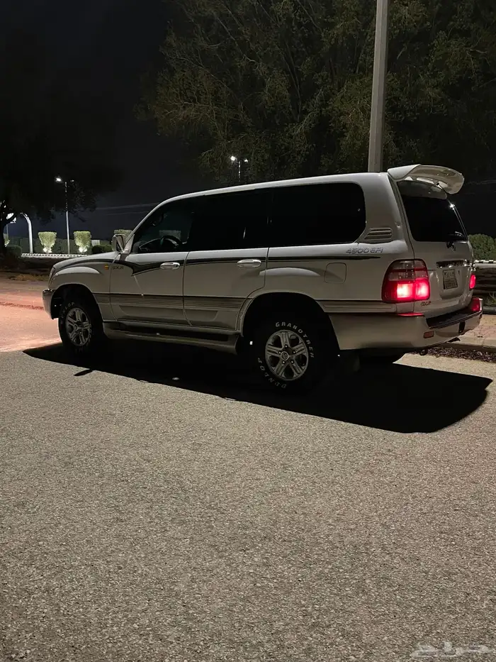 لاندكروزر جكسار 2005 2