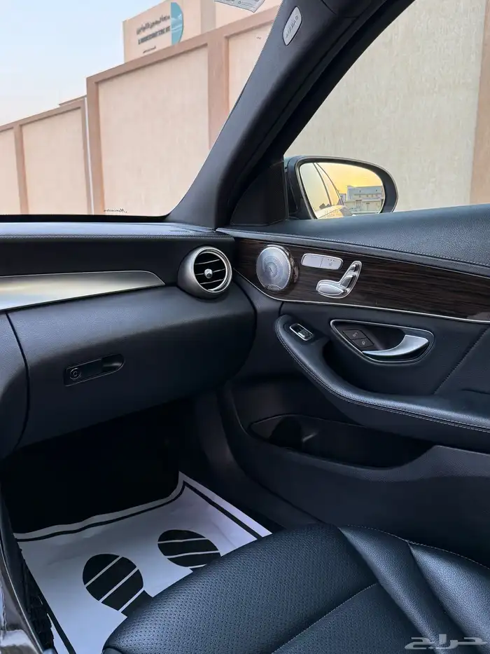 c300 للبيع مرسيدس 13