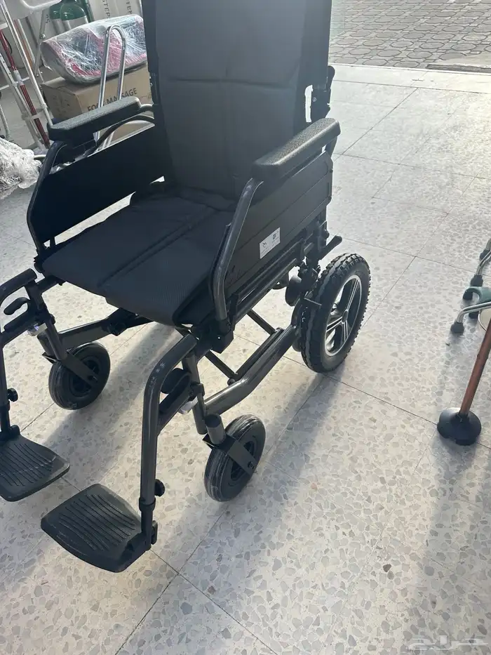 بيع كرسي كهربائي وسرير كهربائي كلها جديدة بكرتونها 2