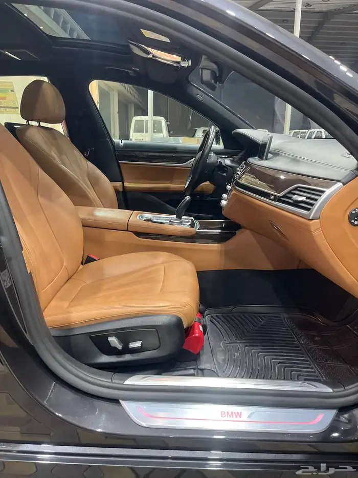 بي أم دبليو 730 موديل 2020 11