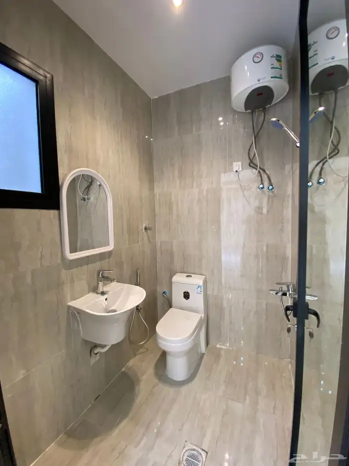 ملحق للبيع في حي النور 9