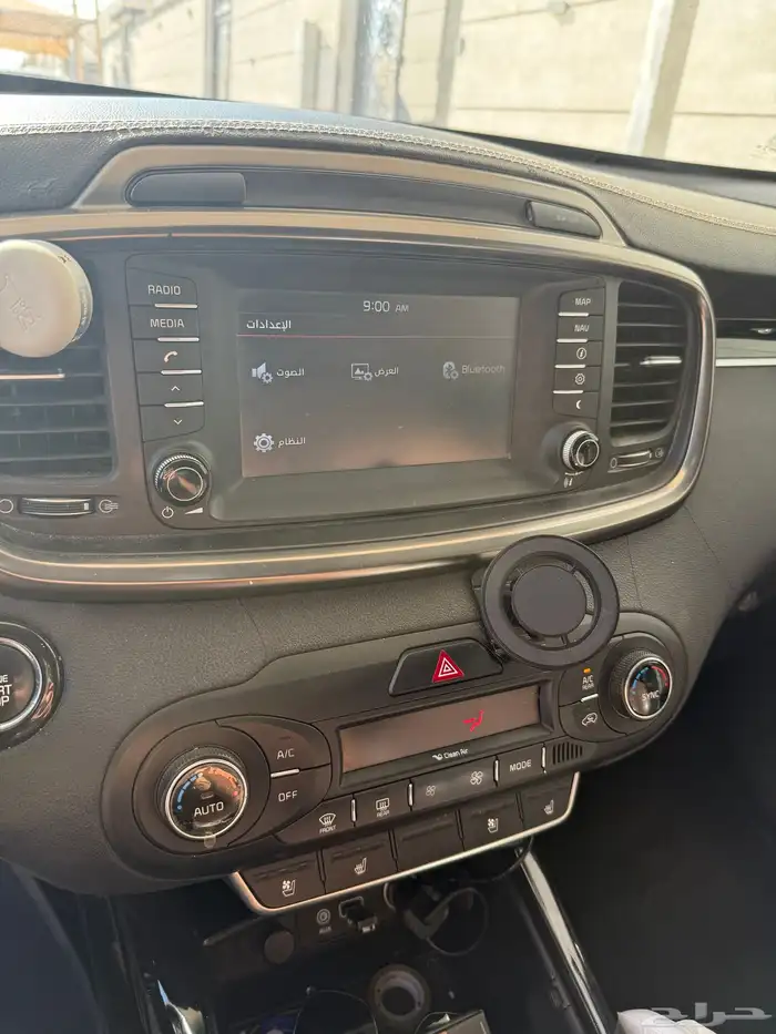 كيا سيورنتو 9