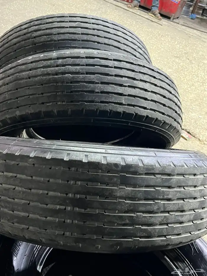 كفرات بالون ديرو مقاس 900 18 18