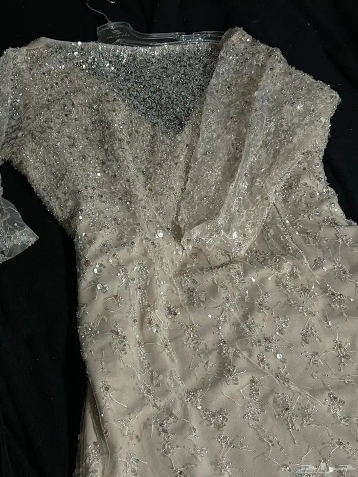 فستان أعراس تصميم خاص المقاس 2x ملبوس مرا واحده فقط 2