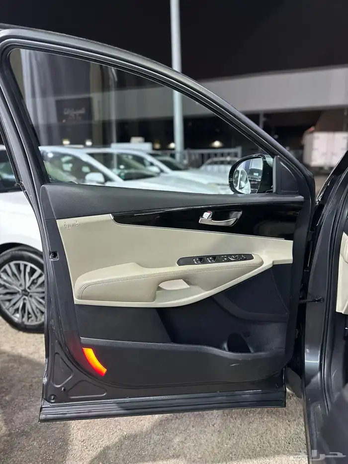 كيا سورنتو 2020 نص فل وكالة بدي محركات شرط 45