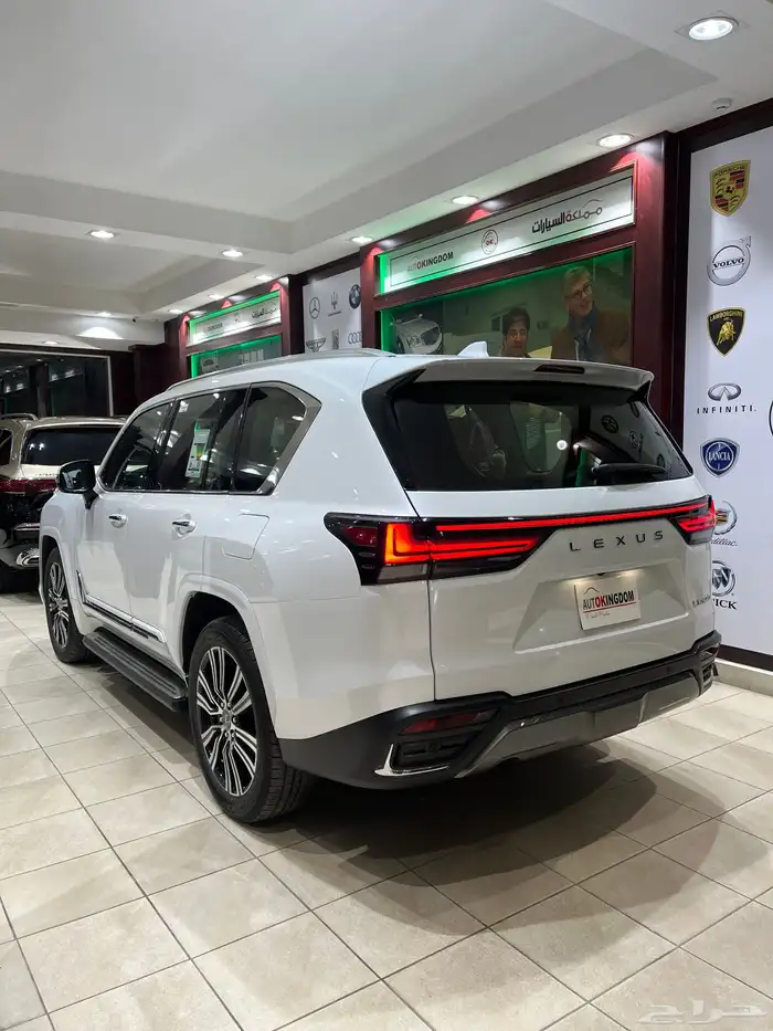 جيب لكزس LX600 2025 3