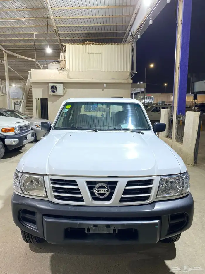 نيسان ربع باترول موديل 2002 ممشى 193 ألف كيلو متر 0