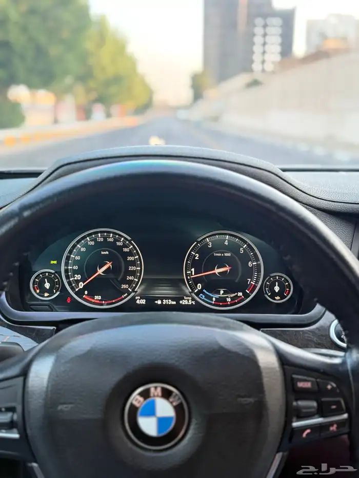 بي ام 730 مديل 2014 فل كامل بحالة الوكالة 22