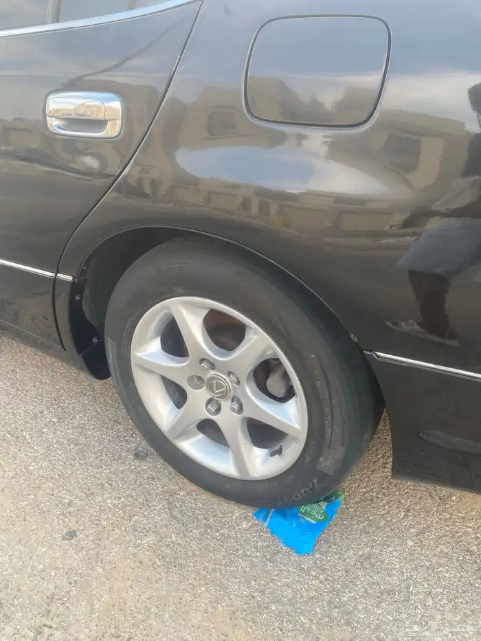 قطع لكزس gs300 3
