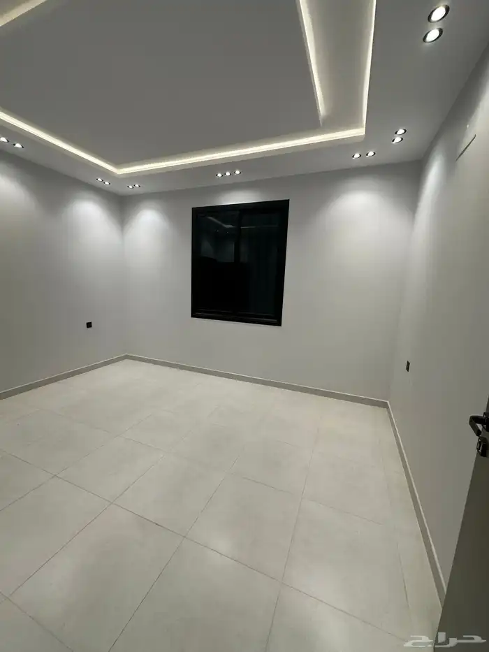 للبيع شقق علوية بسعر مناسب جدا بجوار المدارس حي الموسي 5