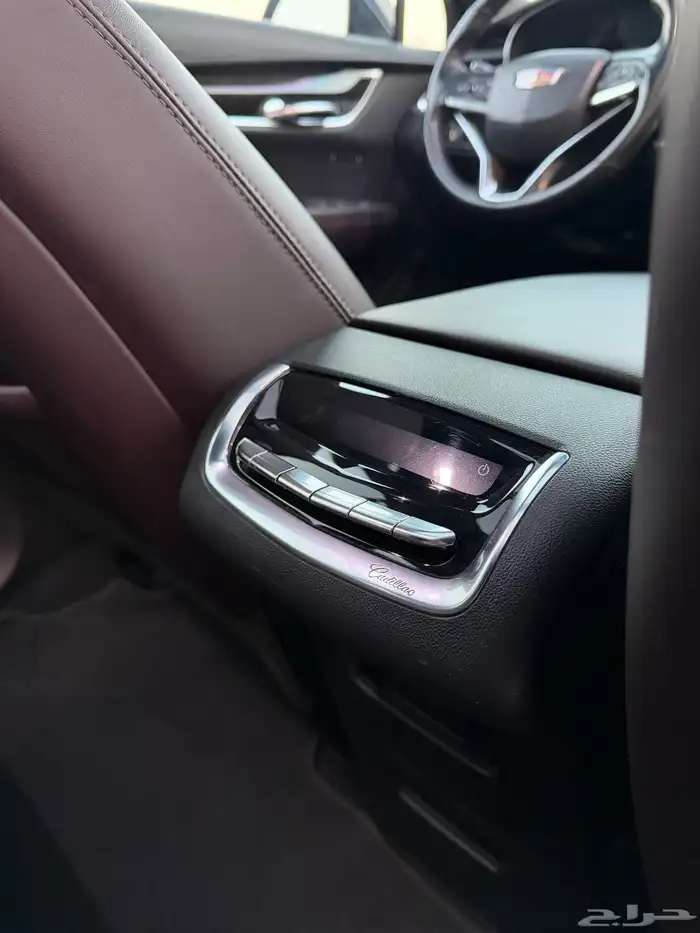 كاديلاك XT6 2020 قمة النظافة 20