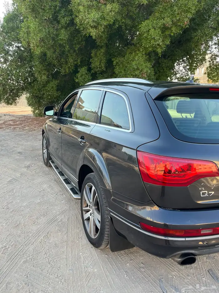 اودي Q7 3