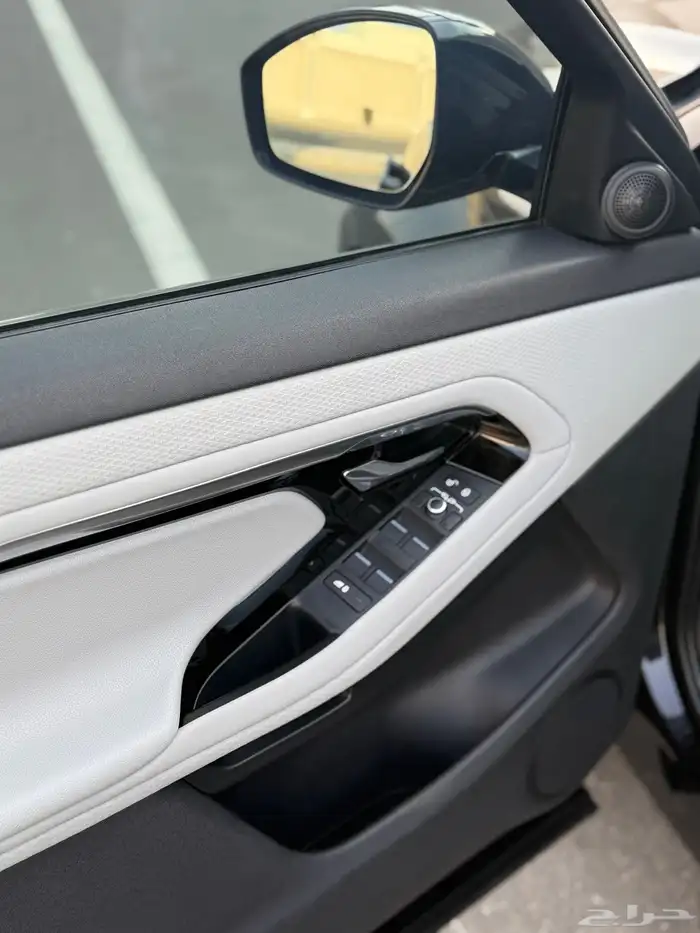 لاند روفر ايفوك 2020 سعودي وارد الناغي 18