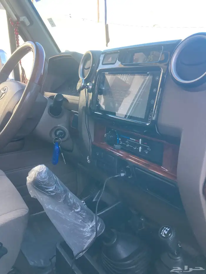 للبيع جيب ربع بريمي 27