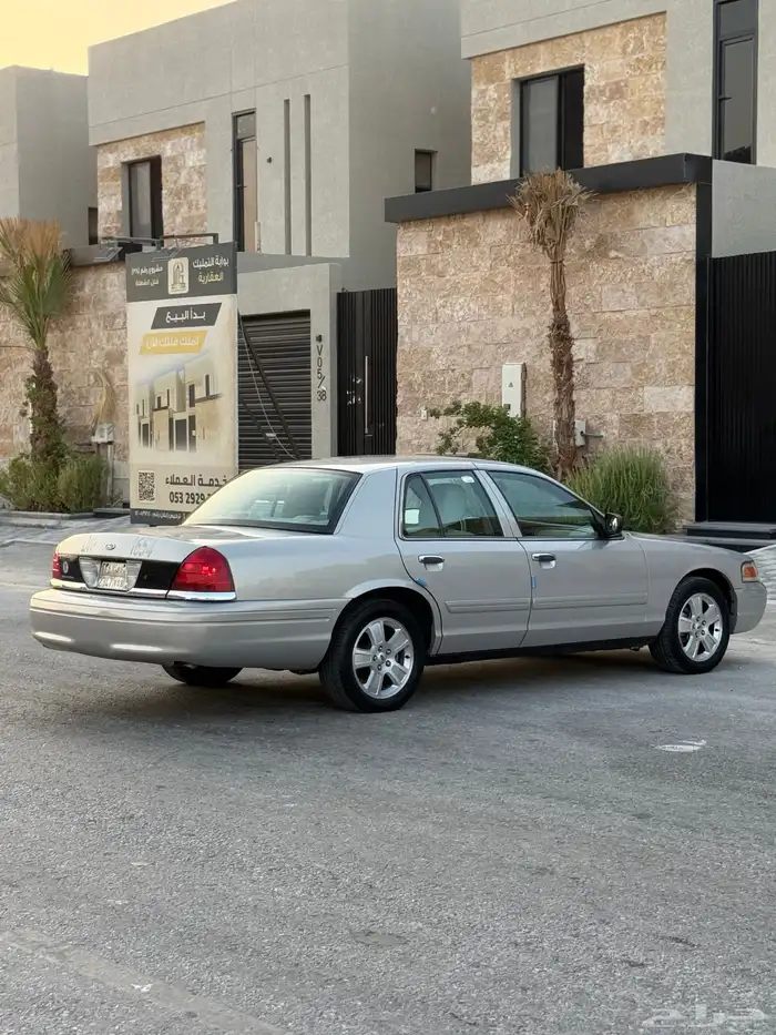 فورد فكتوريا سمني 2011 سعودي وكاله 16