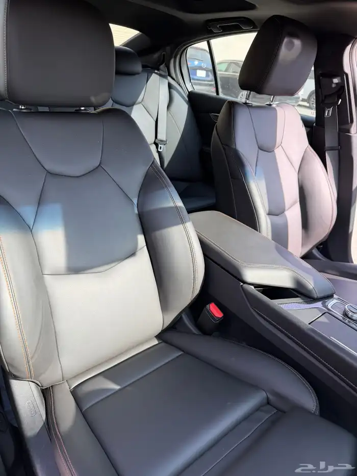 كاديلاك CT5 SPORT 2022 صيانات منتظمة ضمان الجميح كدلك 16