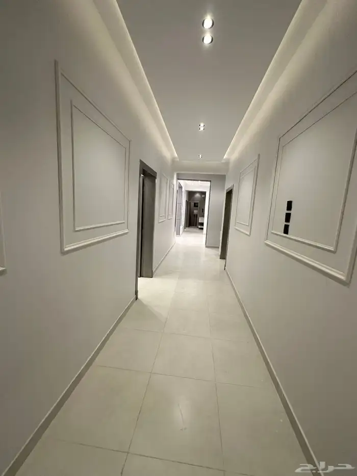 للبيع شقق علوية بسعر مناسب جدا بجوار المدارس حي الموسي 4