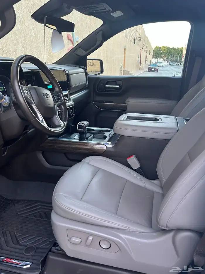 سلفرادو تريل بوس 2022 Z71 10