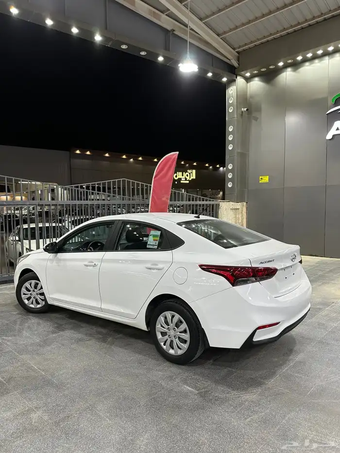 اكسنت 2020 ابيض محرك كبير 1.6 معرض(عبيد الرشيدي) 4