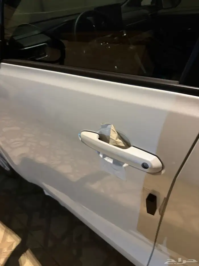 انوفا 2025 ماشي 700 كيلو فقط 4