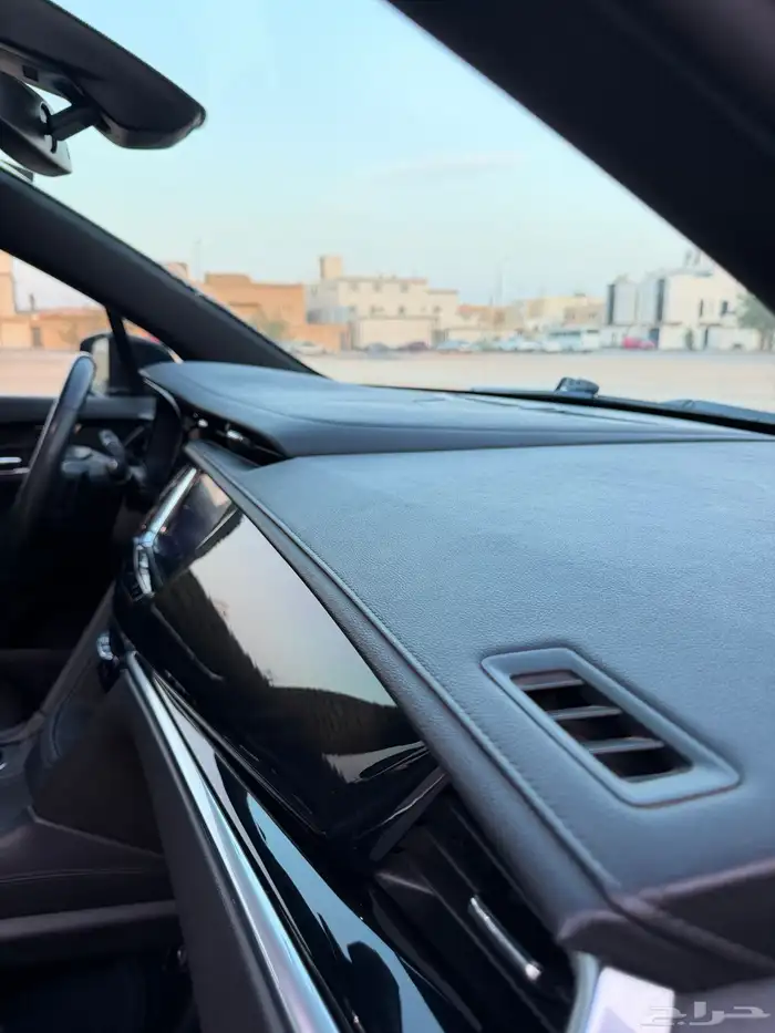 كاديلاك XT6 2020 قمة النظافة 16