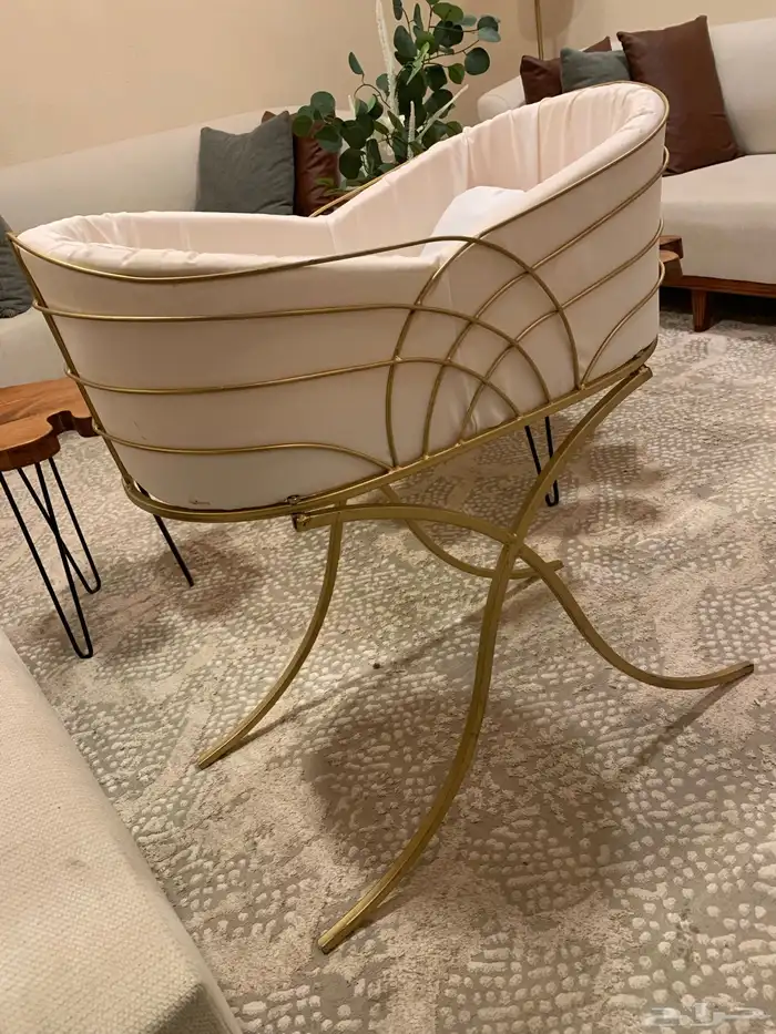 سرير اطفال استقبل جديد استخدم اقل من اسبوعين 0