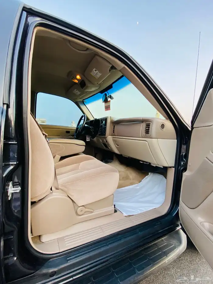 جمس يوكن مخزن 2006 مالك واحد ماشاء الله 38