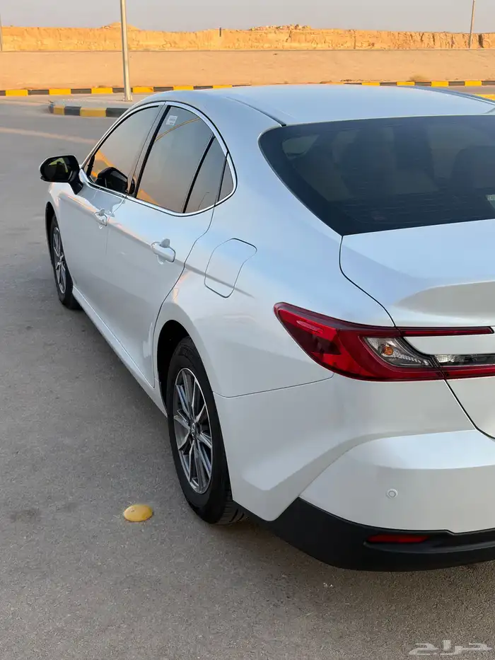 كامري E 2025 استاندر 32
