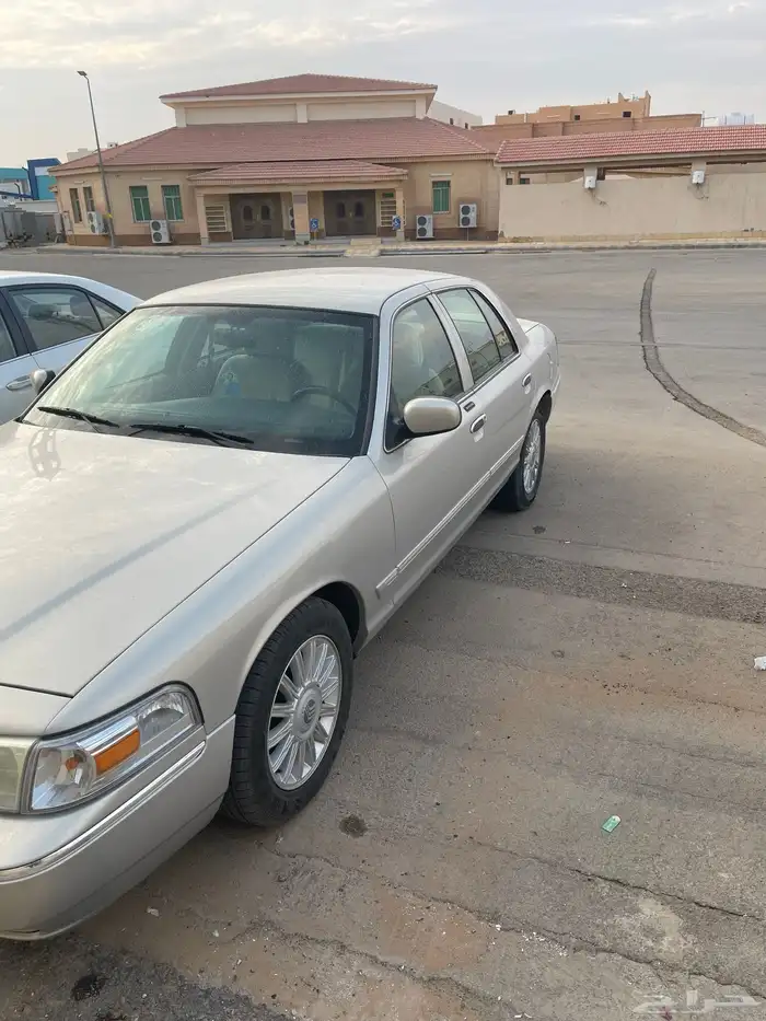 فورد 2008 ماركيز 2